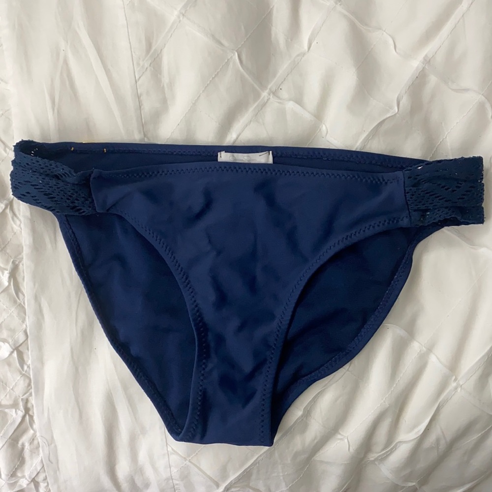 Jessica Simpson bikini bottoms